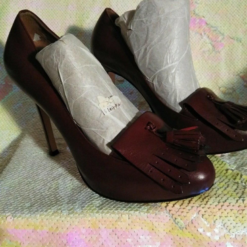 Ann Taylor heels